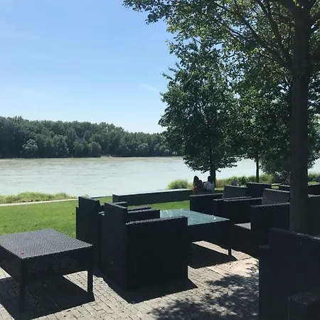 Panorama 23 *